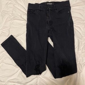 Black Distressed Jeans